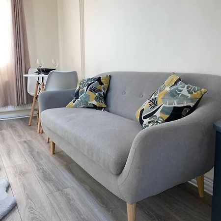 Modern 1 Bed Apartment In The City Centre Of ダービー エクステリア 写真